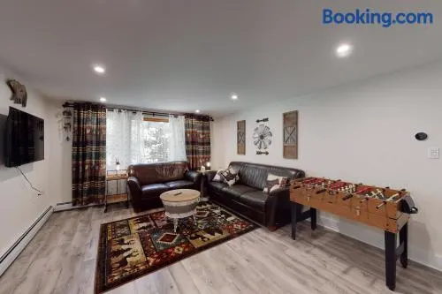 Magic Birch Lodge - Image 1