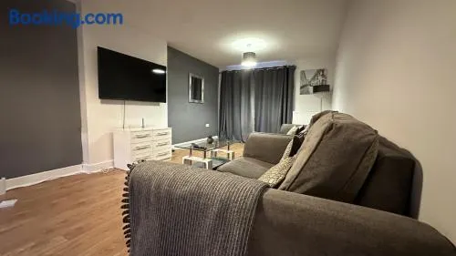4-Bedroom Home, Central Milton Keynes, Parking - Image 1