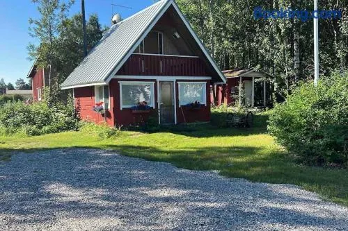 Narikka Cottage, Cozy Stay in Central Kittilä, Near Levi Ski Resort - Image 1