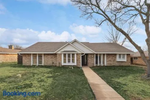 Best of Desoto 4BR,3BA with Pool, HotTub, Cinema - Image 1