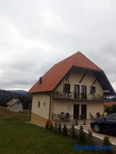 Apartmani Tarsko Sunce - Image 1