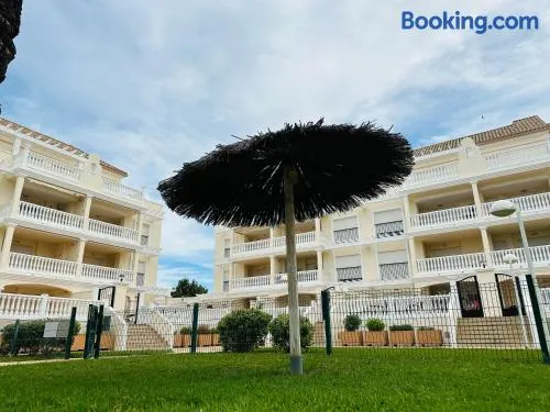 Schöne Unterkunft mit Pool und Terrasse. - Image 1