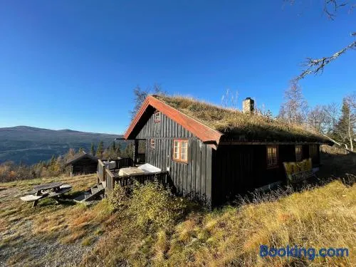 Thorpeset cabin by Norgesbooking - cabin with amazing view - Image 1