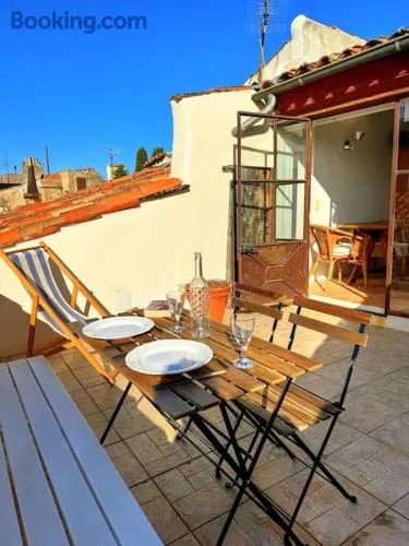 Appartement avec terrasse tropezienne, Aups - Image 1