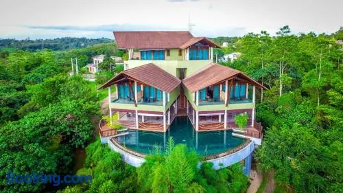 Watergate Bolgoda Hotel - Image 1