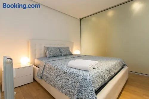 Modern Apartment in the City Center - Image 1