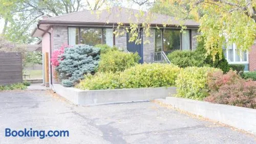 Richview Gardens Suite, 3-bdr - Image 1