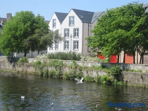 Luxury Riverbank Apartment, Nairn - Image 1