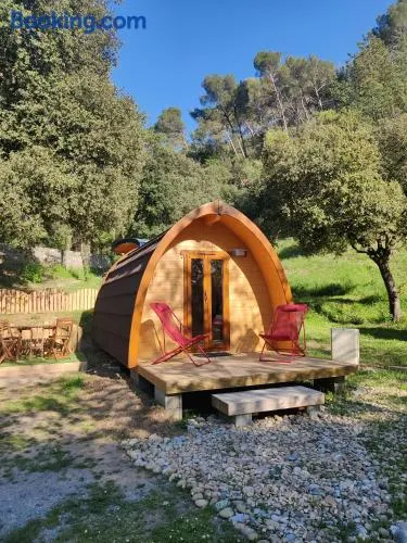Hébergements Insolites Camping la Pinède des Mées - Image 1