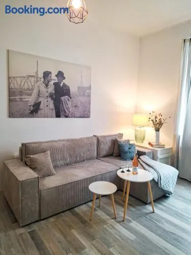 Einzigartiges Angebot - Maisonette mit Balkon & Parkplatz, zentral & ruhig - Image 1