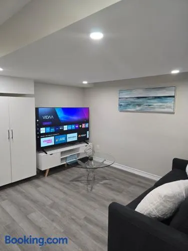Charming Suite - Image 1