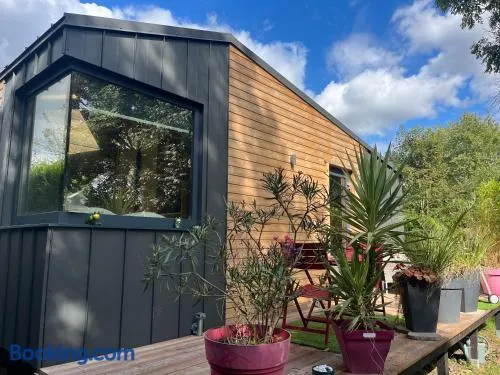 Tiny House indépendante tout confort full équipement adult only-seulement - Image 1