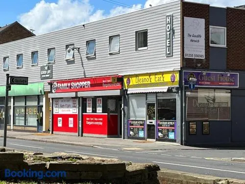 The Goodlife Guesthouse - Image 1
