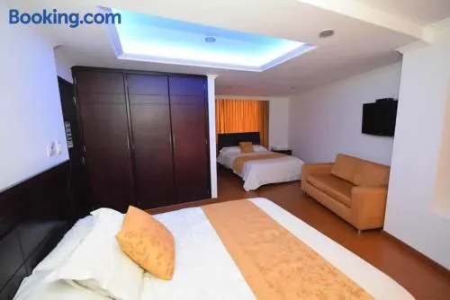 HOTEL ZAFIRO PLAZA - Image 1