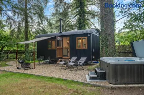 1 Bed in Two Waters Foot oc-w29855 - Image 1