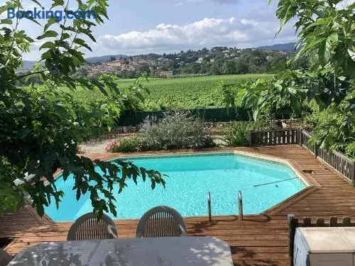 Les Cigales - Image 1