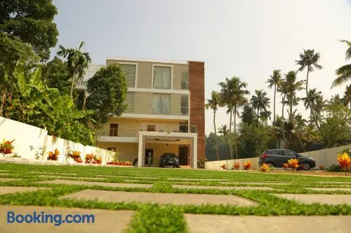 Riverside Inn Homestay - Image 1