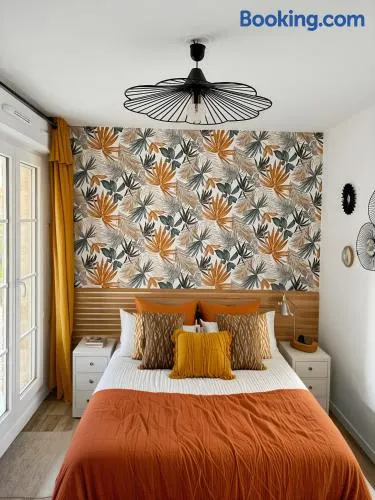 Douceur Bohème -Appartement cosy près de Disneyland Paris avec parking Et Wi-Fi gratuit - Image 1