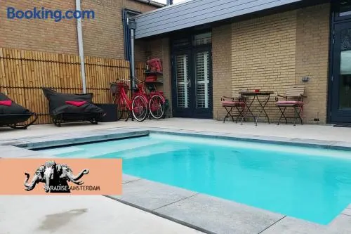 Paradise Amsterdam bungalow of 80 m2 with private pool - inclusive, breakfast, parking, use of bikes, tourist tax and much more - Image 1