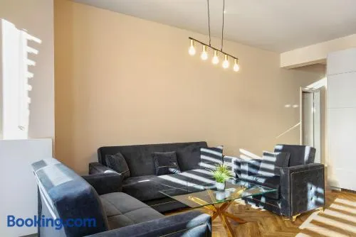 Hotel zur Panke Wohnung 1 - Image 1