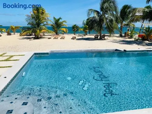 Sandy Feet Beach Resort - Image 1