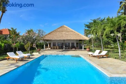 Villa Nishi - Image 1