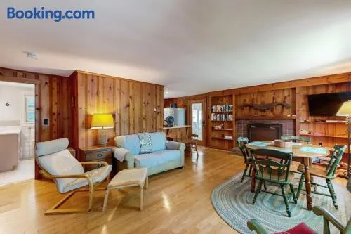 Pickerel Cove Cottage - Image 1