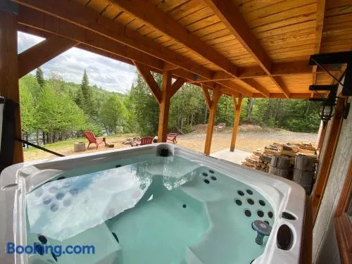Chalet bois rond aux paysages uniques avec Spa ! - Image 1