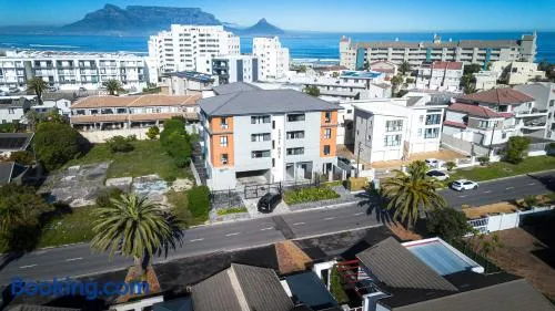 Cape Mae Apartment Hotel - Image 1