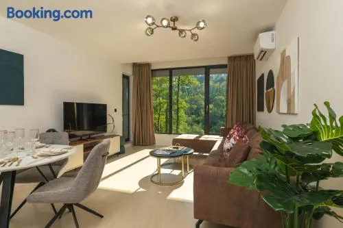 Einik Luxury Apartments - Image 1