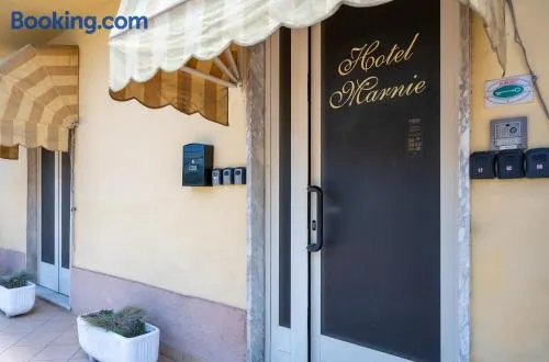 Hotel Marnie - Image 1