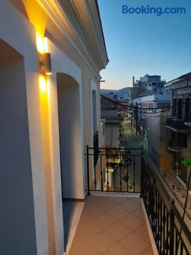 Pari's apartments - Image 1
