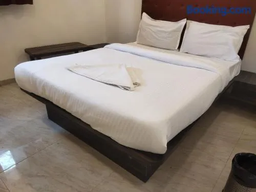Hotel Arvind- Glitz Hospitality Thane Railway Station - Image 1