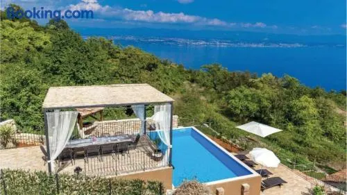 Holiday home Villa Bella with pool by Villas Guide - Image 1