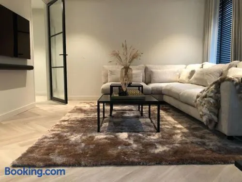 Modern Luxurious Apartment 90 m2 - Image 1
