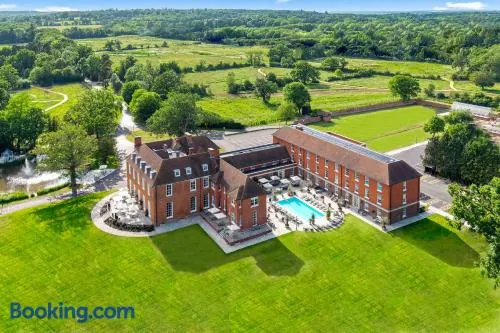 West Court Retreat - Image 1