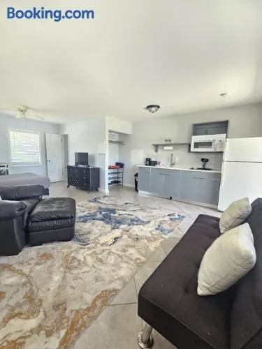 Perfect spot in Ft Myers Beach - Image 1