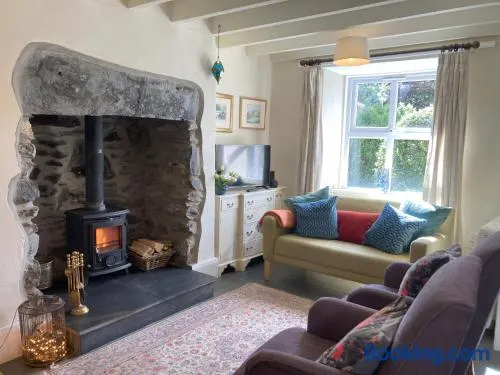 1 Penygroes - Image 1