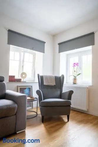 Moderne 2-Zimmer Wohnung - Image 1