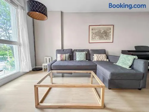 Appartement confort et calme, proche commerces - Image 1