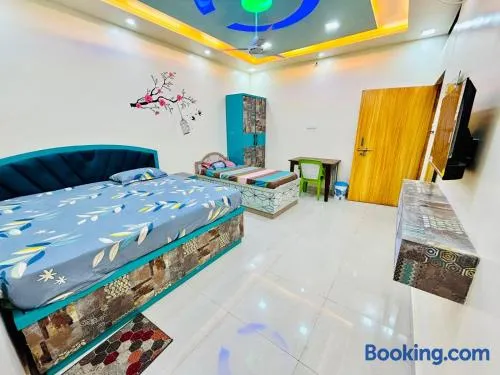 Smart Stays - Image 1