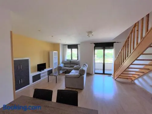 Duplex tres habitaciones Pirineo - Image 1