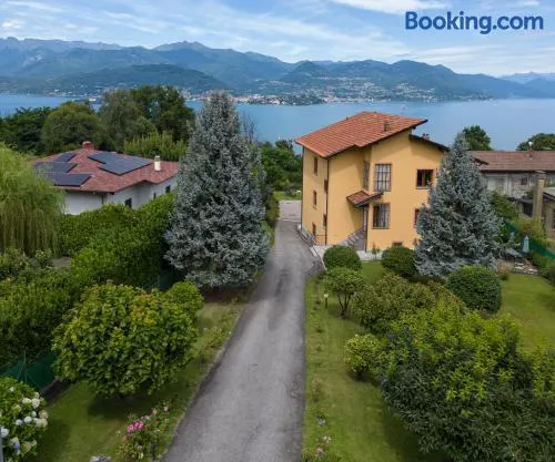 Casa Lilla - Lakeview Large Apartments With Garden Above Stresa - Image 1