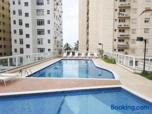 Pitangueiras - Lazer e Serviço de Praia - 20 Andar - Image 1