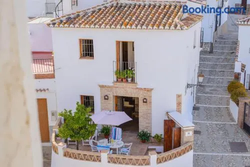 "El Porton" (El Borge ,Malaga). - Image 1