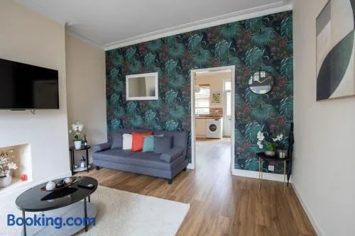 Daisy Guest House - Image 1