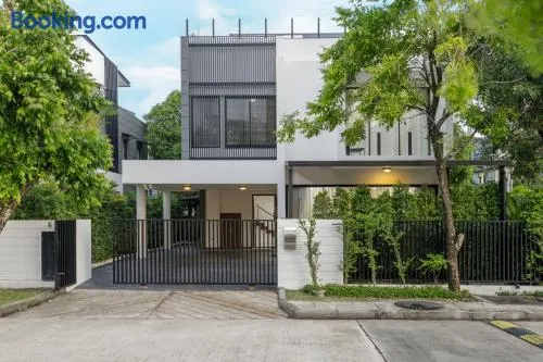 Modern villa with pool close to the beach - LP #97 - Image 1