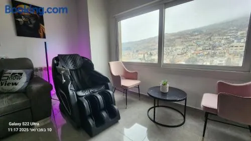 Snow View Suite סוויטת סנו וויו - Image 1