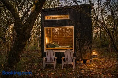 Meadowview Springs - Image 1