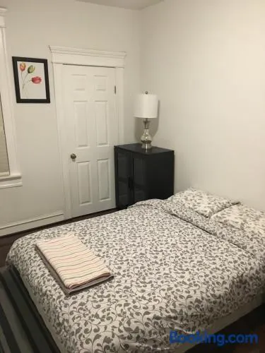 comfort & charm in the johns hopkins uni - Image 1